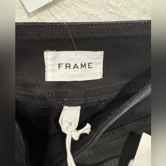 Frame - Jet Set Flare in Noir Coated jeans - Picture 6 of 8